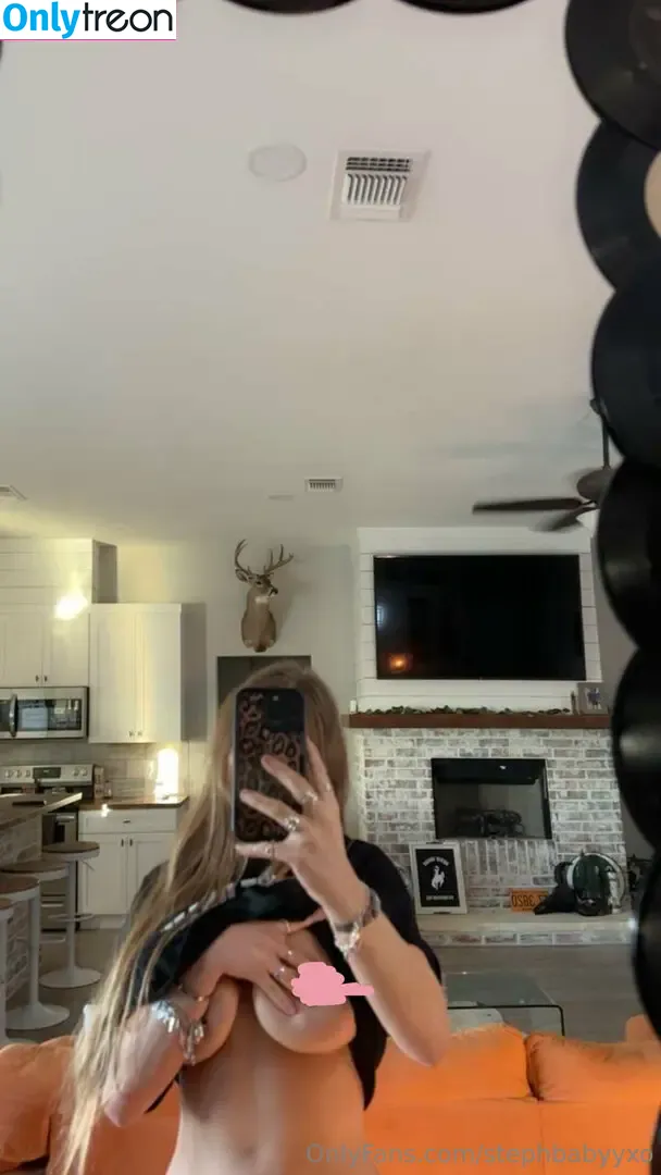 stephbabyyxo nude photo #0014 (stephbabyyxo)