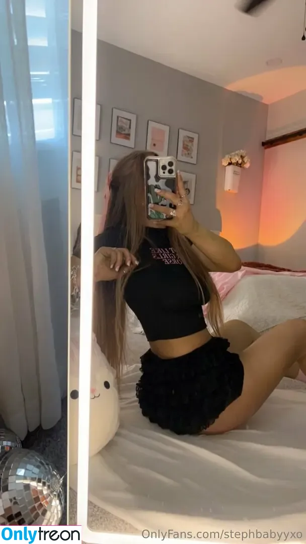 stephbabyyxo nude photo #0021 (stephbabyyxo)