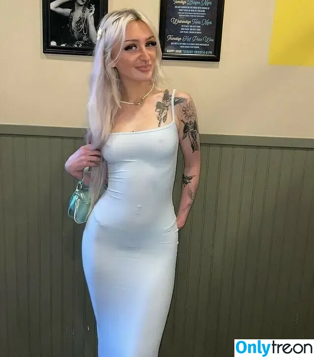 stephiealice_ nude photo #0003 (ariesspicylemon)