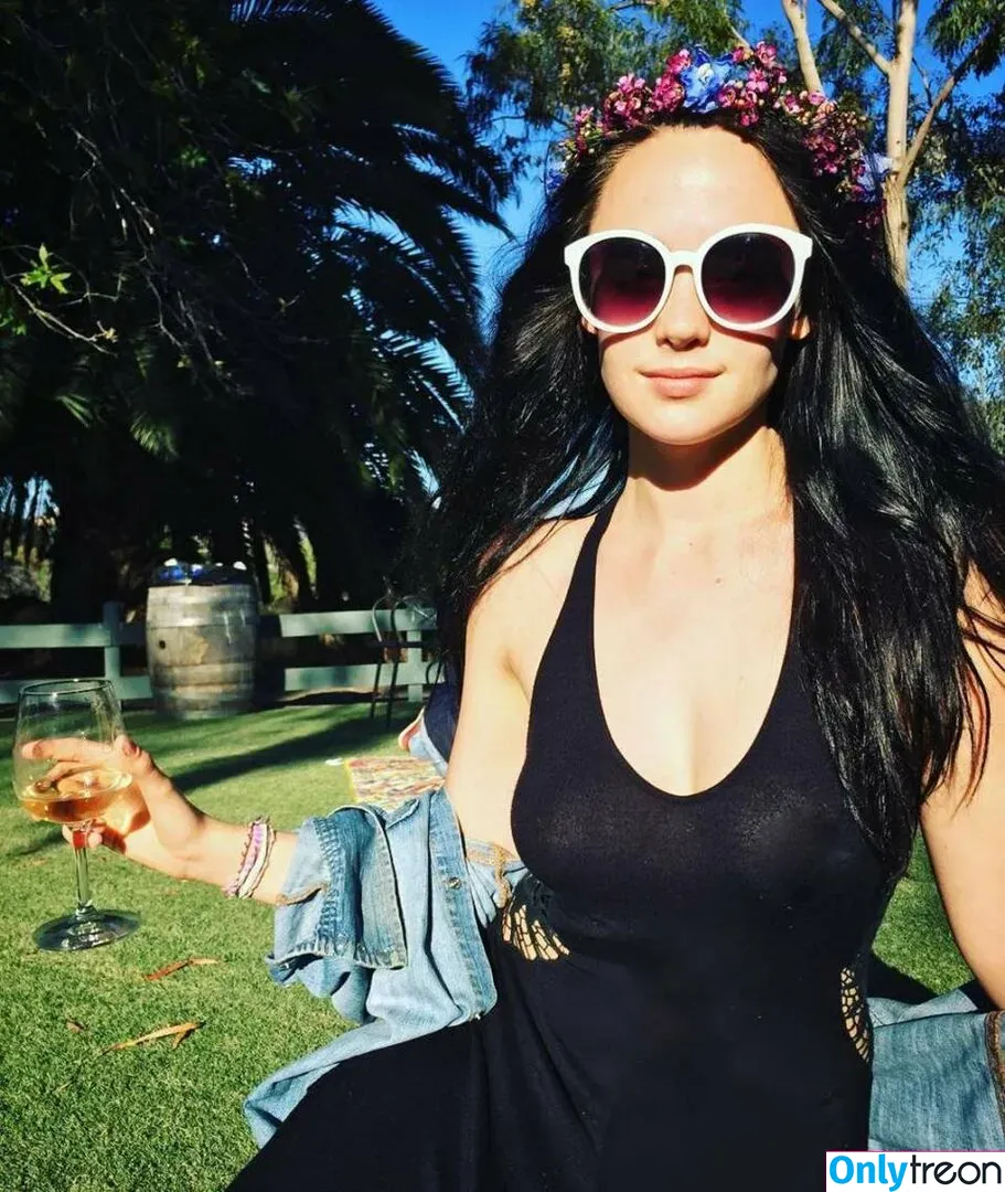 Stevie Lynn Jones nude photo #0009 (stevielynnjones)