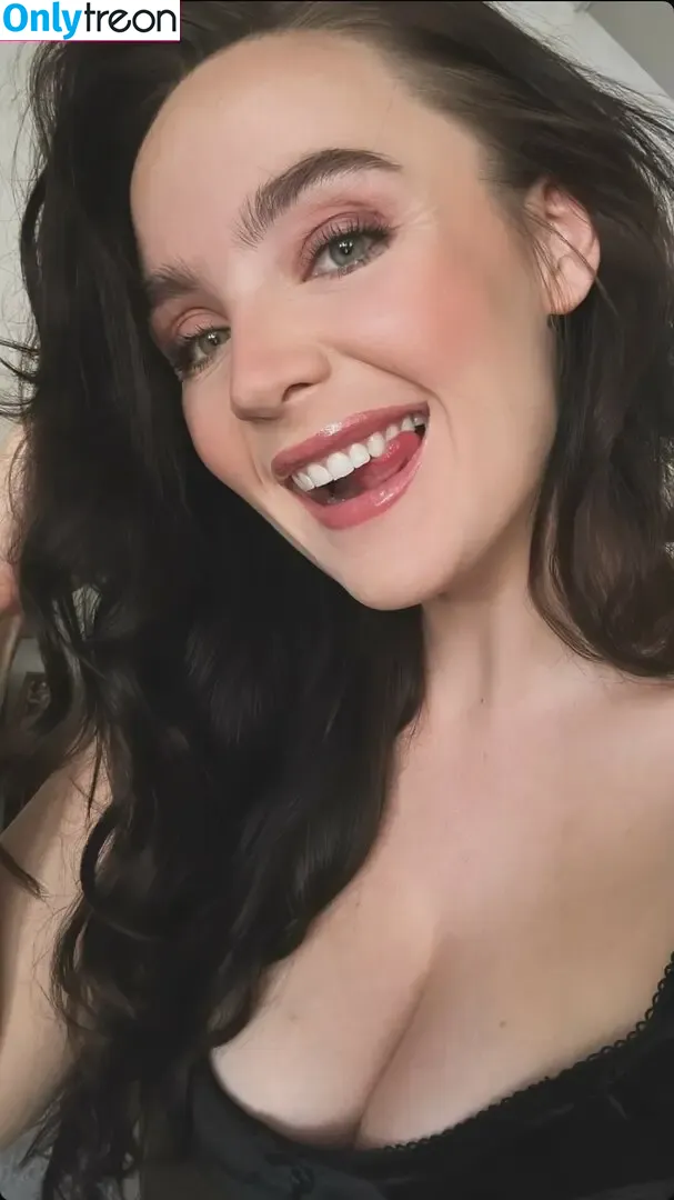 Stevie Lynn Jones nude photo #0165 (stevielynnjones)