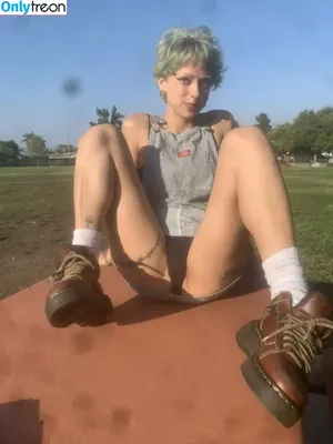stickydickies / friedbby / fucsticky nude photo #0009