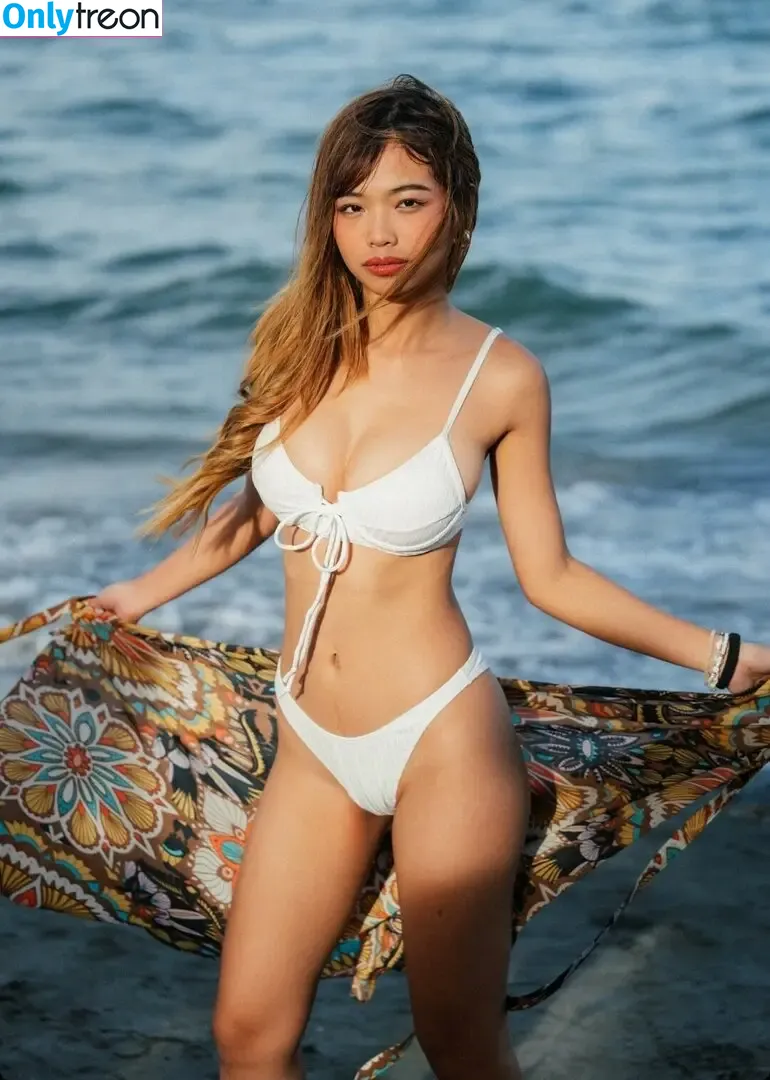 stiwaberi nude photo #0014 (ishiberries_ / nicepinays)