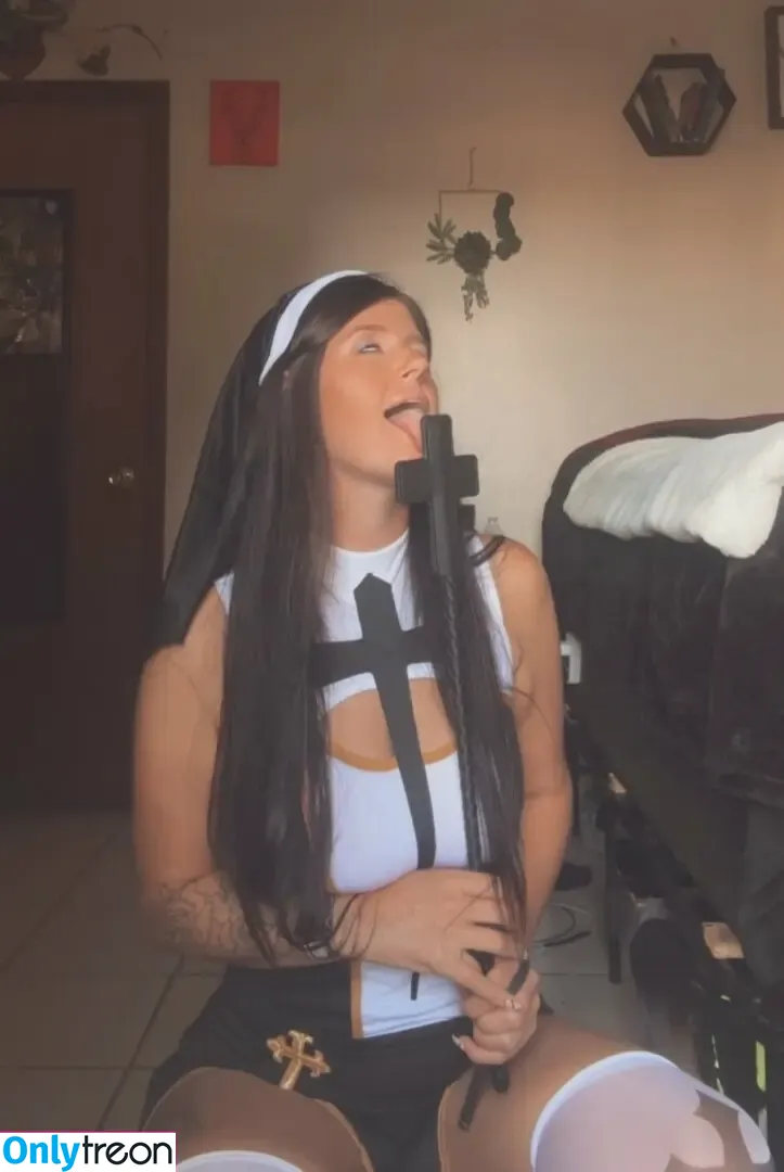 stoner_paige224 nude photo #0002 (sto.nerpaige224)