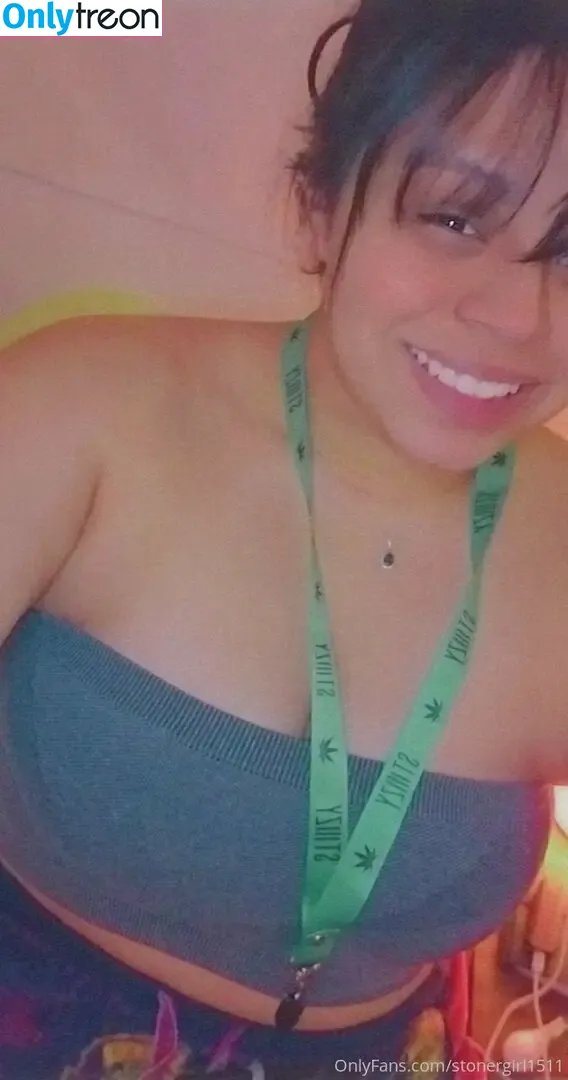 stonergirl_0420 nude photo #0005 (liammoranfanpageofficial)