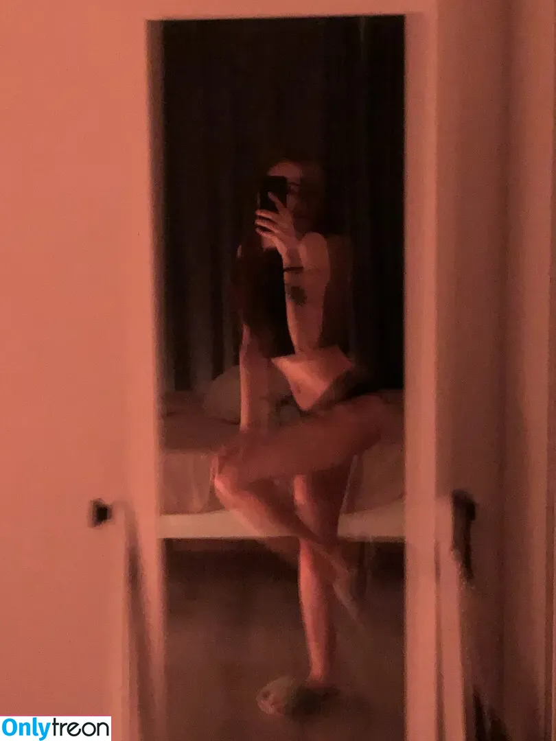 Stopannya nude photo #0014 (Stopannya)