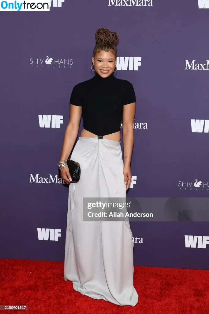 Storm Reid голая photo #0619 (stormikush / stormreid)