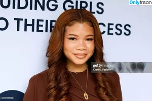 Storm Reid / stormikush / stormreid nude photo #1021