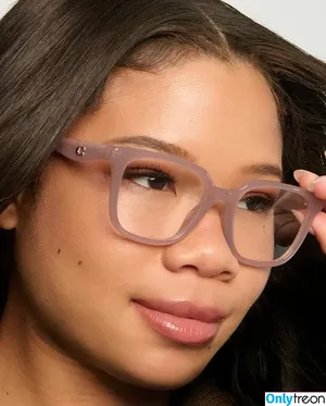 Storm Reid / stormikush / stormreid фото голая #1035