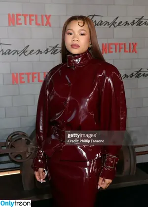 Storm Reid / stormikush / stormreid фото голая #1050