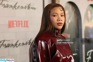 Storm Reid / stormikush / stormreid фото голая #1053