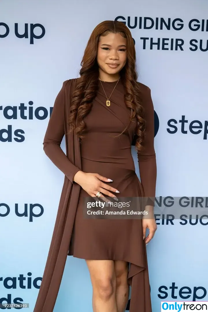 Storm Reid nude photo #1014 (stormikush / stormreid)