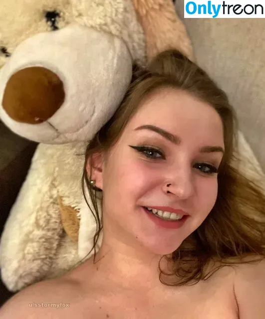 Stormy Fox nude photo #0047 (sstormyfox)