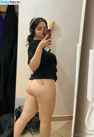  nude photo #0020