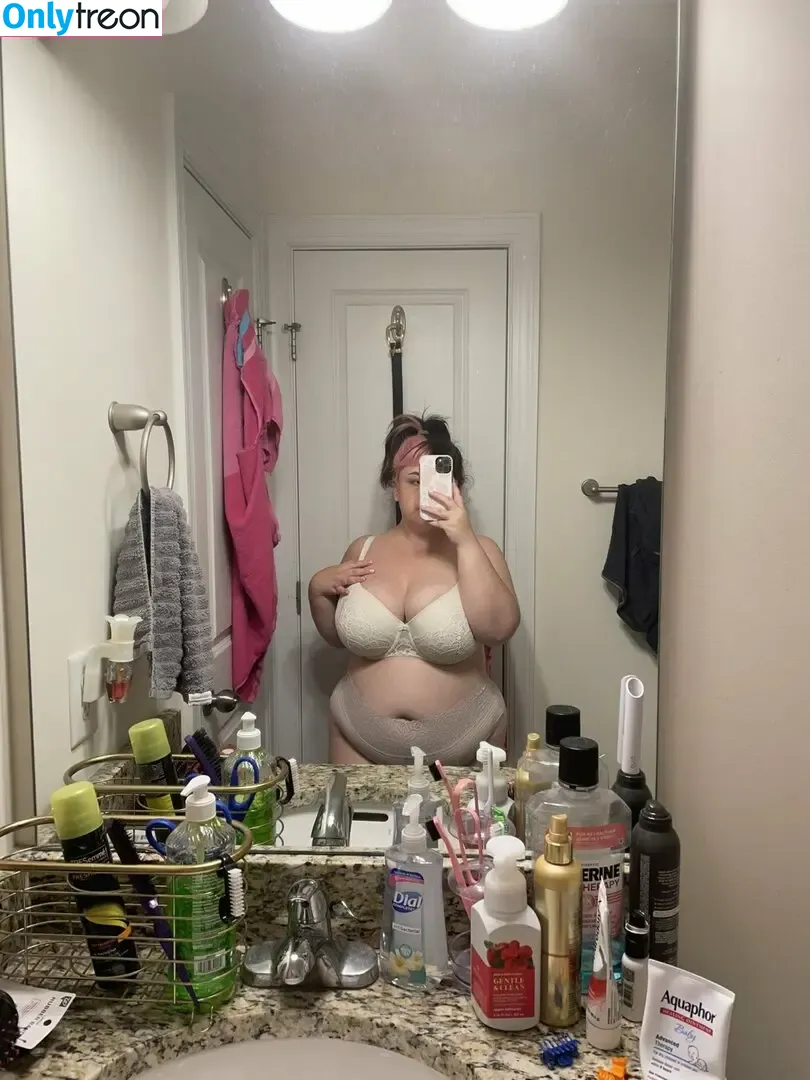 strawberryxfnta nude photo #0001 (Peachxbrat / notreallyjcm)