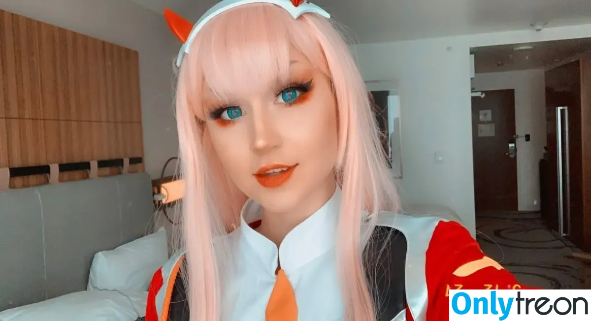 Strawbrrybb голая photo #0003 (StrawbrryCosplay)