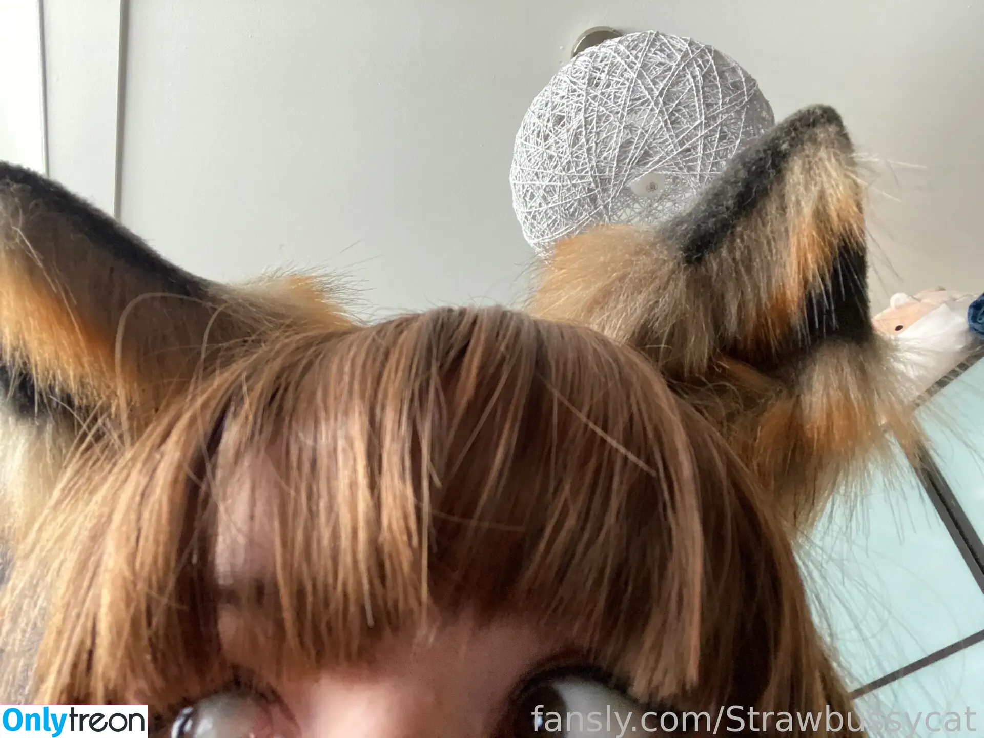 Strawbussycat nude photo #0053 (Strawbussycat)