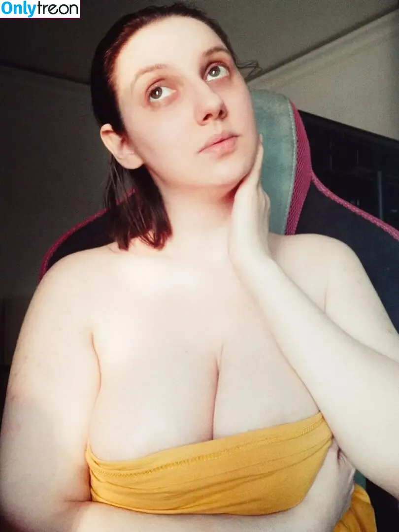 Stuck_in_duck nude photo #0149 (duckie / stuckinduck)