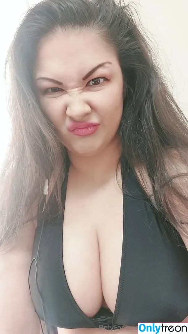 Su Yung nude photo #0012 (RealSuYung / officialsuyung)