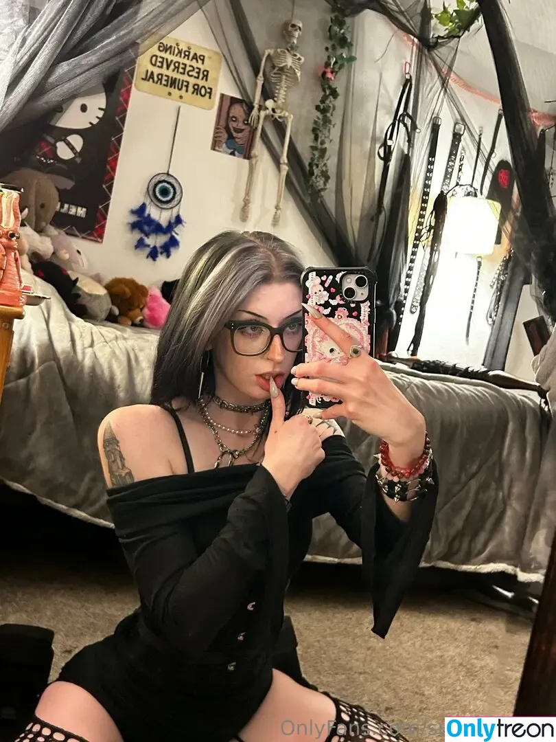 succubusray nude photo #0006 (succubusrayray)
