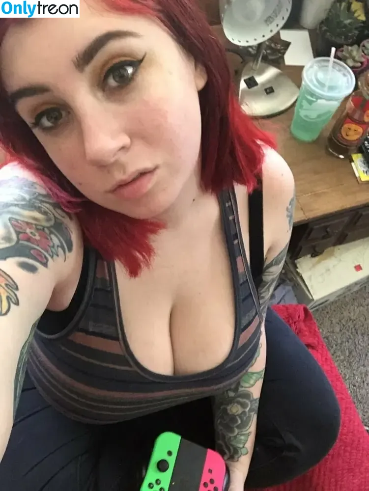succubusty666 nude photo #0023 (itsaprilmarie)