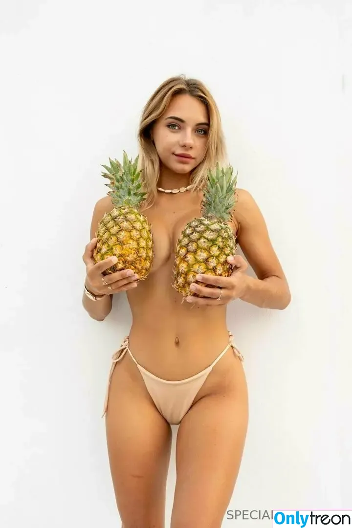 sugar.andriana nude photo #0020 (sugar.andriana)