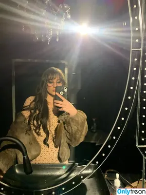 Sugar Boogerz / Laurel Driskill / Quiet Creative ASMR / qweensativa / sugar_boogerz / user nude photo #0155