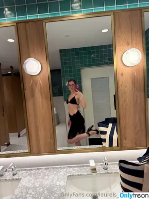 Sugar Boogerz / Laurel Driskill / Quiet Creative ASMR / qweensativa / sugar_boogerz / user nude photo #0307