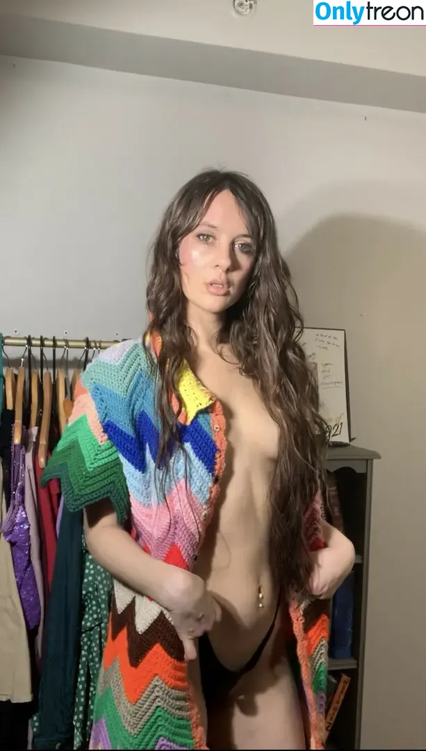 Sugar Boogerz голая photo #0187 (Laurel Driskill / Quiet Creative ASMR / qweensativa / sugar_boogerz / user)