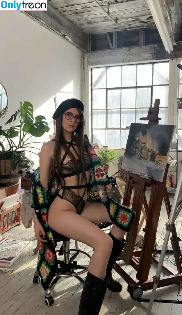 Sugar Boogerz nude photo #0202 (Laurel Driskill / Quiet Creative ASMR / qweensativa / sugar_boogerz / user)
