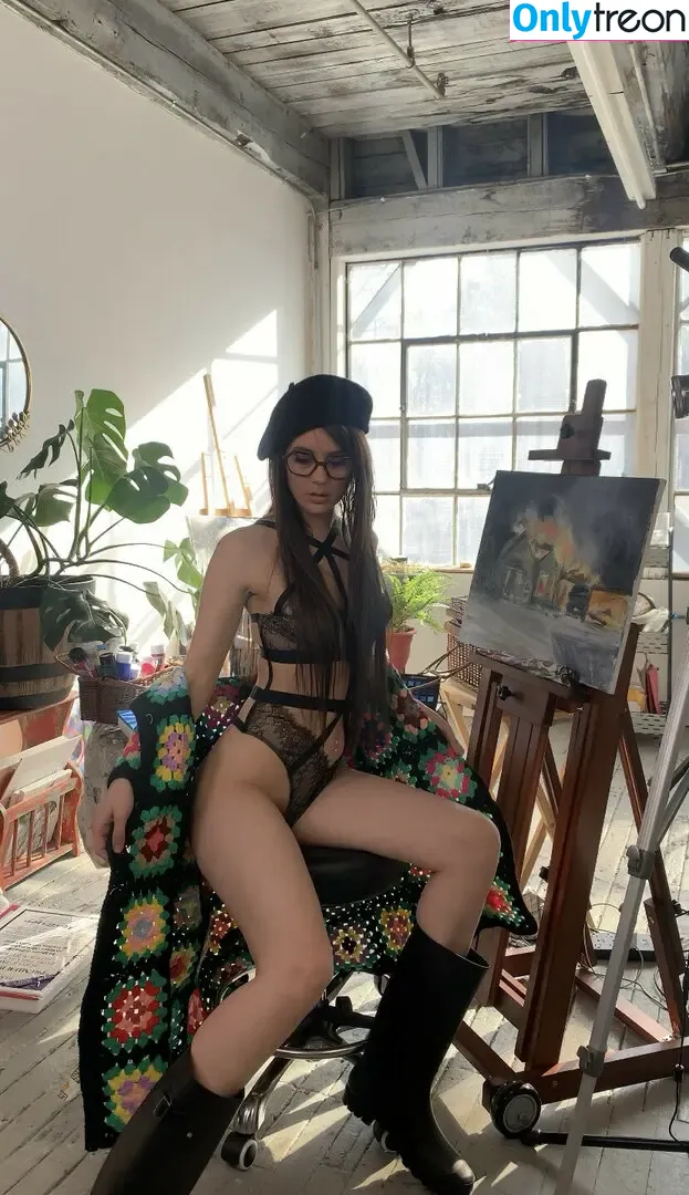 Sugar Boogerz nude photo #0216 (Laurel Driskill / Quiet Creative ASMR / qweensativa / sugar_boogerz / user)