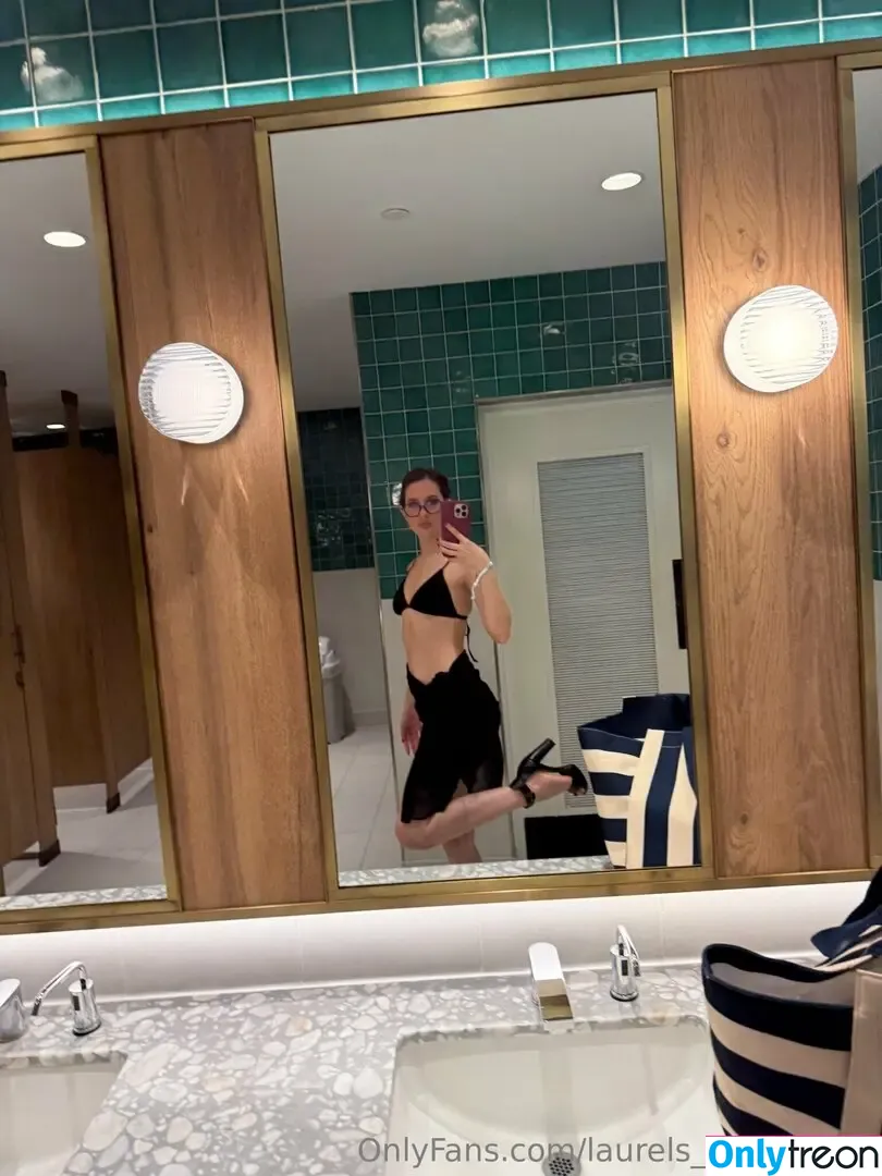 Sugar Boogerz nude photo #0307 (Laurel Driskill / Quiet Creative ASMR / qweensativa / sugar_boogerz / user)