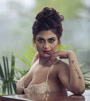 Suhaani Laskar / suhaanilaskar nude photo #0084