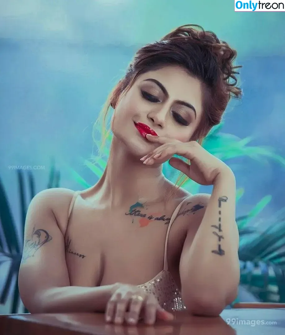 Suhaani Laskar nude photo #0013 (suhaanilaskar)