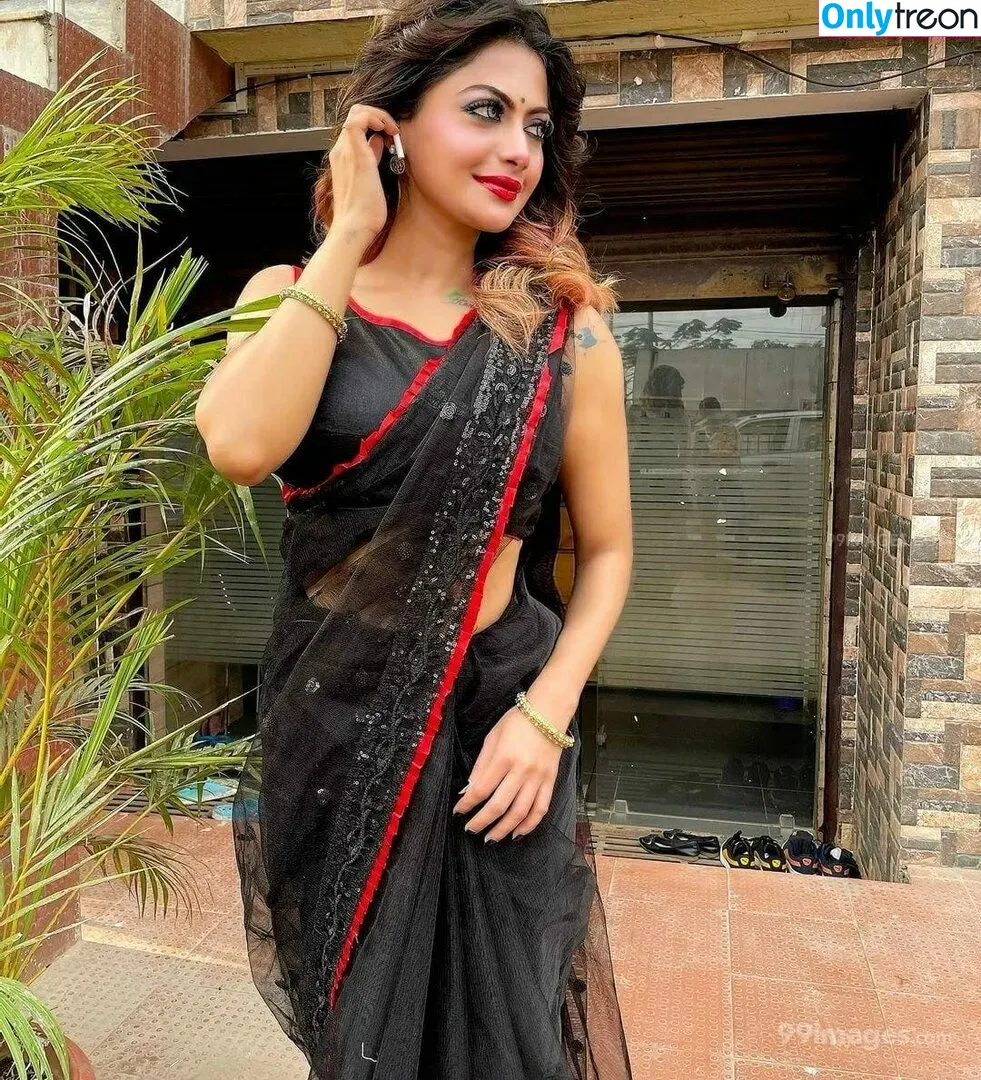 Suhaani Laskar nude photo #0028 (suhaanilaskar)