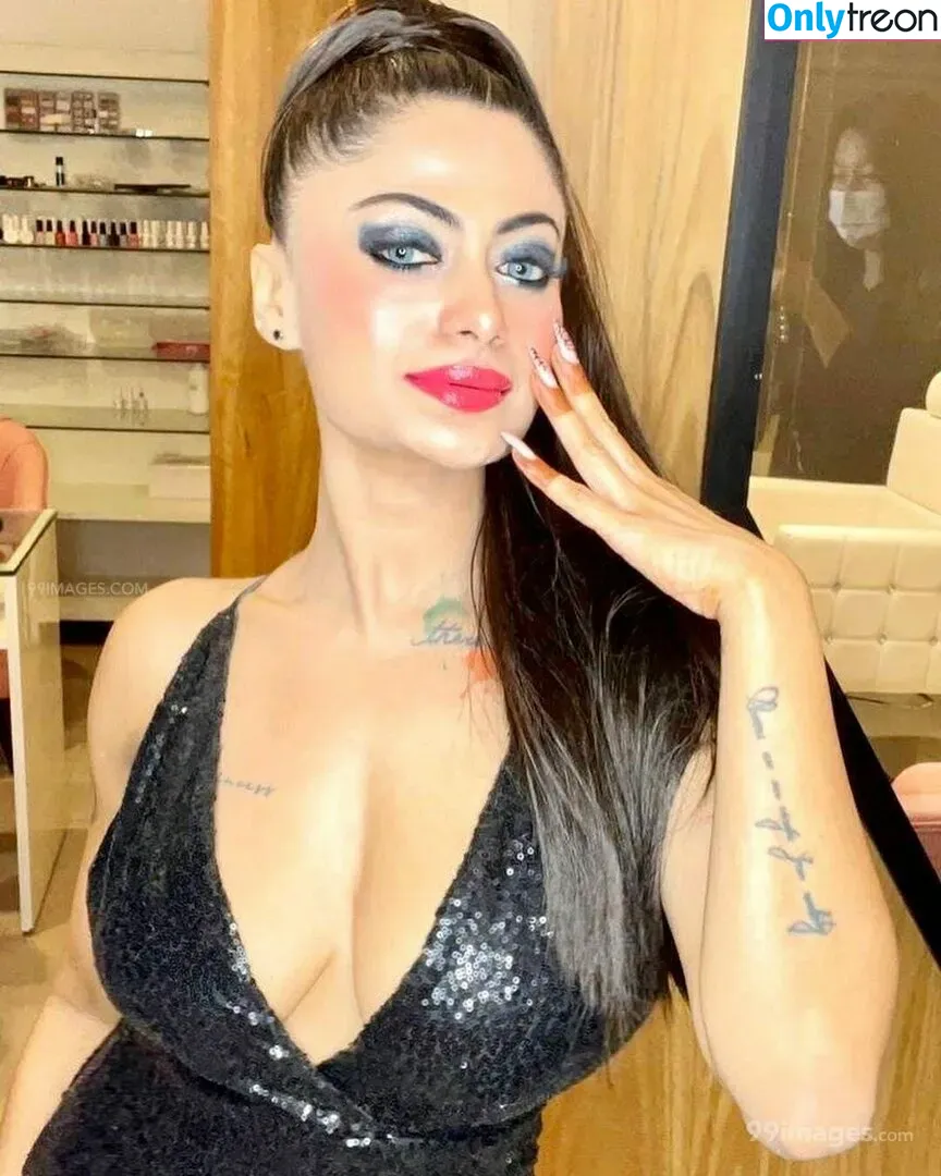 Suhaani Laskar nude photo #0081 (suhaanilaskar)