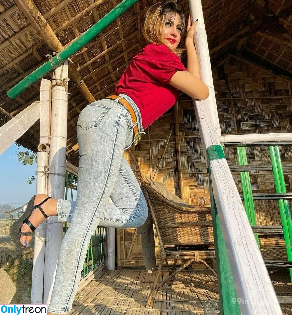 Suhaani Laskar nude photo #0090 (suhaanilaskar)