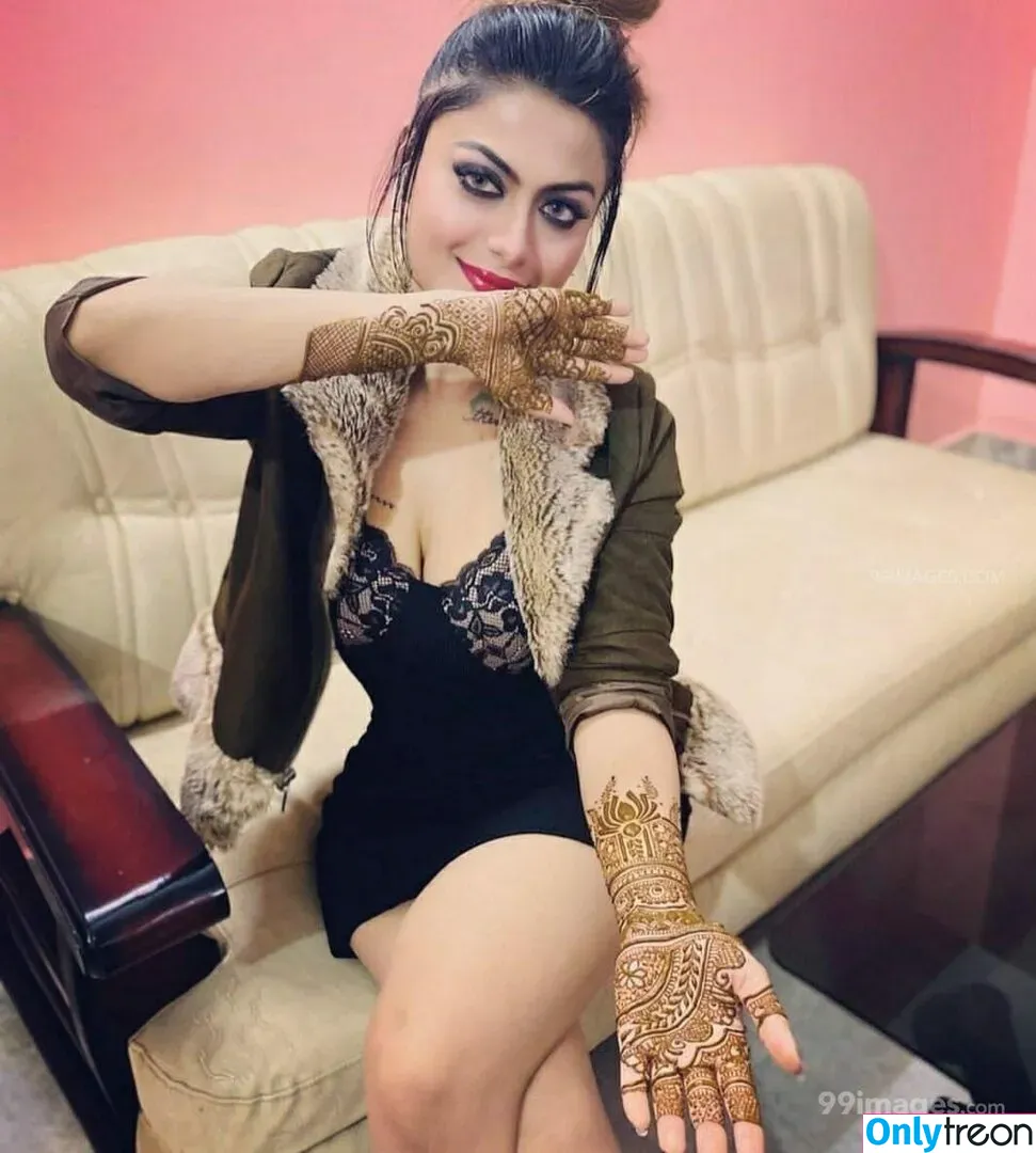 Suhaani Laskar nude photo #0142 (suhaanilaskar)