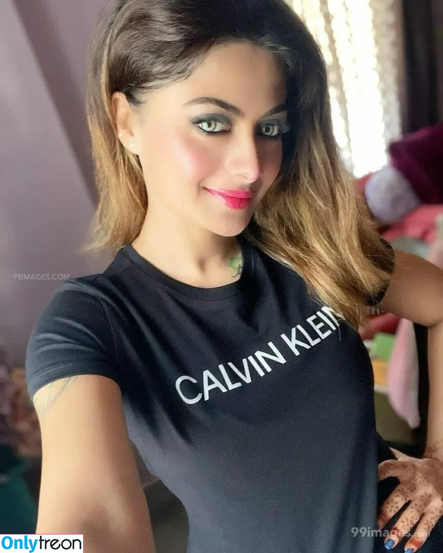 Suhaani Laskar nude photo #0175 (suhaanilaskar)