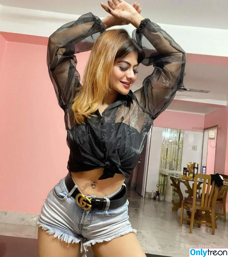 Suhaani Laskar nude photo #0198 (suhaanilaskar)