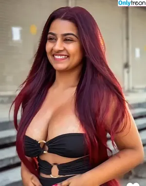 Suhana Khan / __suhuuu__ nude photo #0830