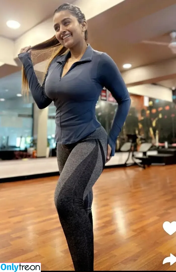 Suhana Khan голая photo #0116 (__suhuuu__)