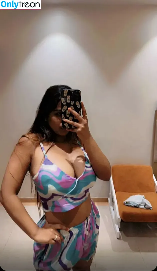 Suhana Khan nude photo #0147 (__suhuuu__)