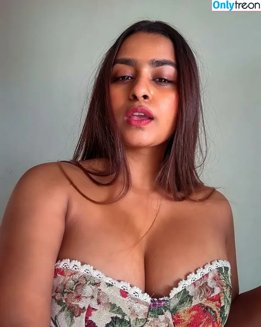 Suhana Khan голая photo #0437 (__suhuuu__)