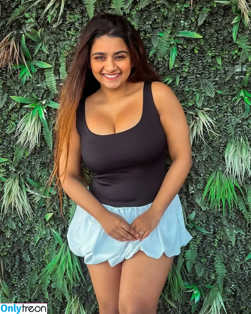 Suhana Khan голая photo #0440 (__suhuuu__)