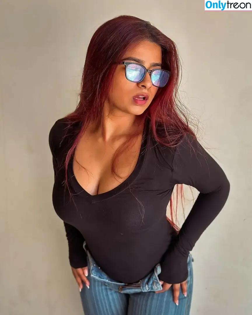Suhana Khan nude photo #0826 (__suhuuu__)