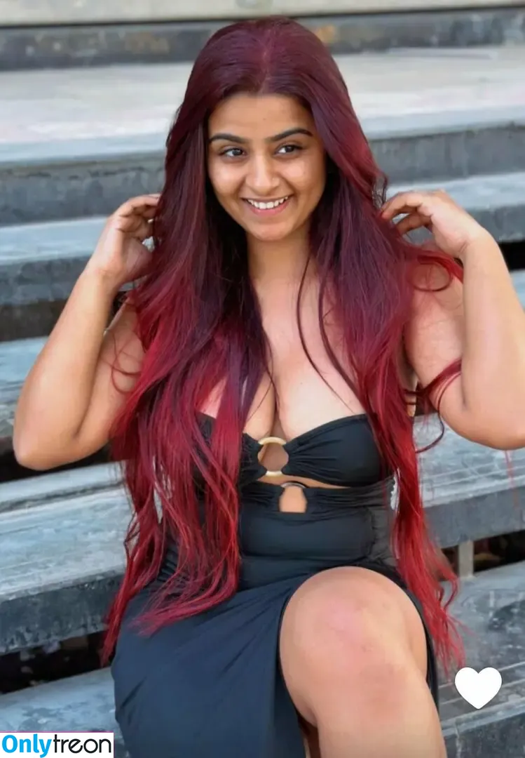 Suhana Khan nude photo #0836 (__suhuuu__)