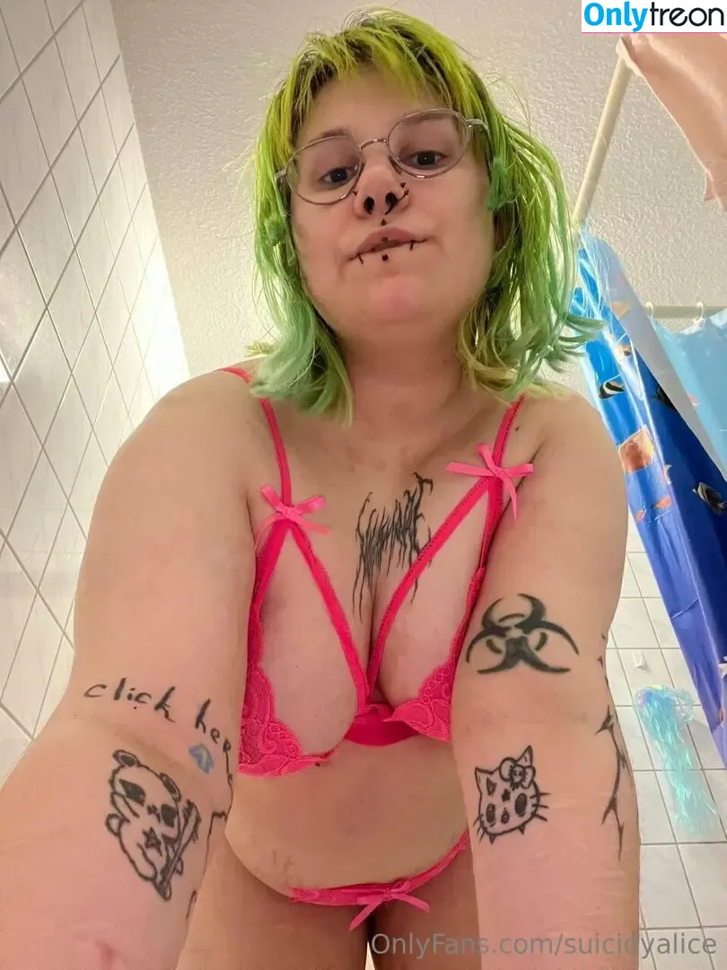 suicidyalice nude photo #0099 (suicidyalice)