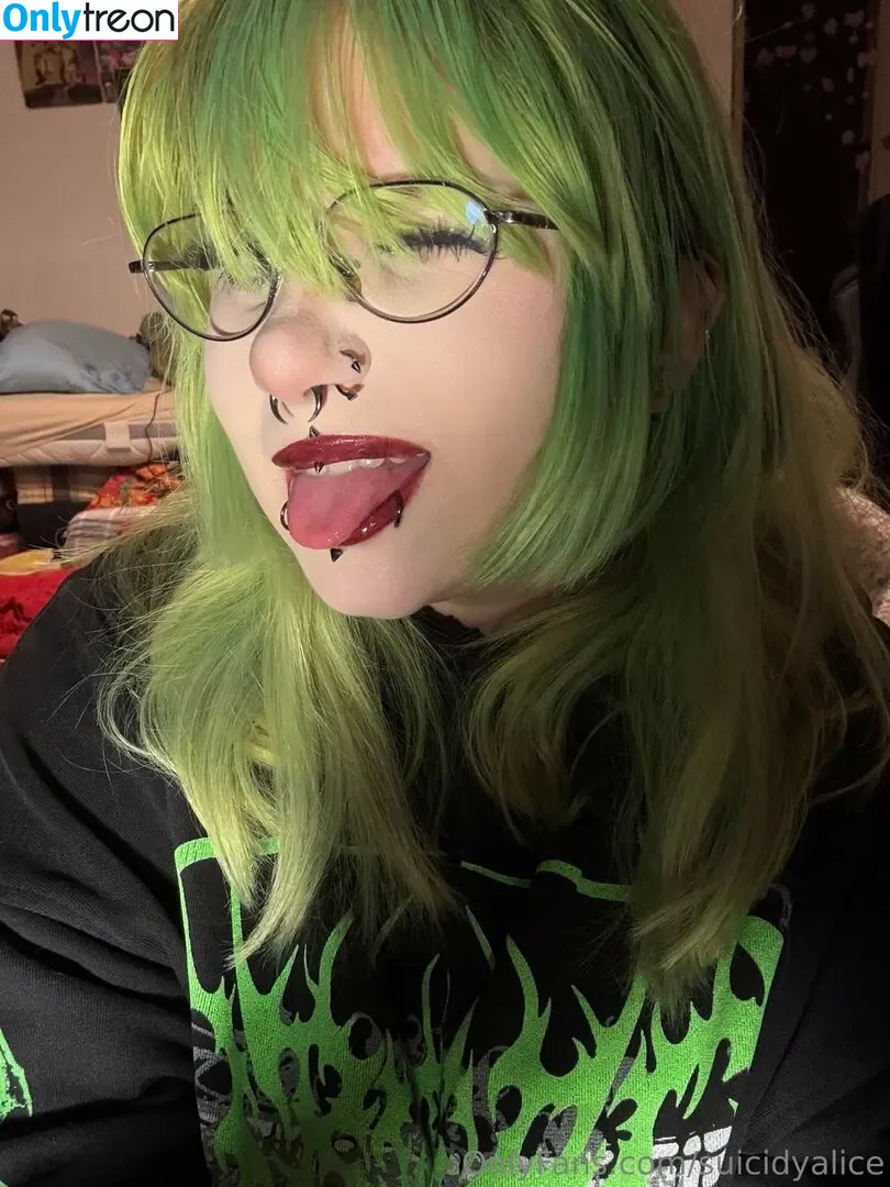 suicidyalice nude photo #0120 (suicidyalice)