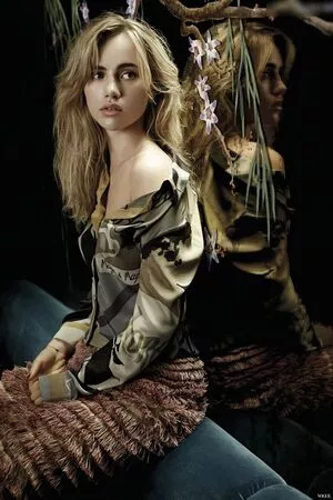 Suki Waterhouse / sukiwaterhouse фото голая #0323